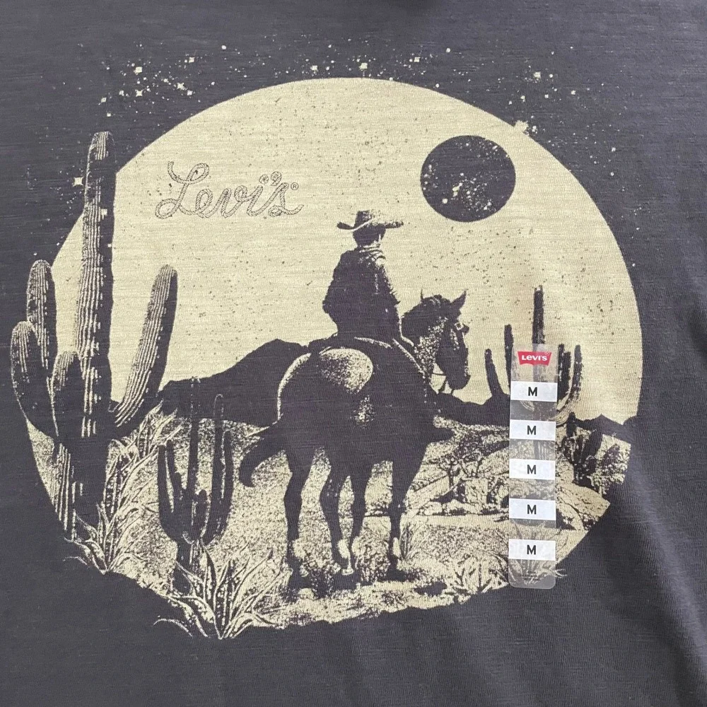 Levi's Mens Relaxed Graphic T-Shirt Charcoal Gray Cowboy Desert Western Medium